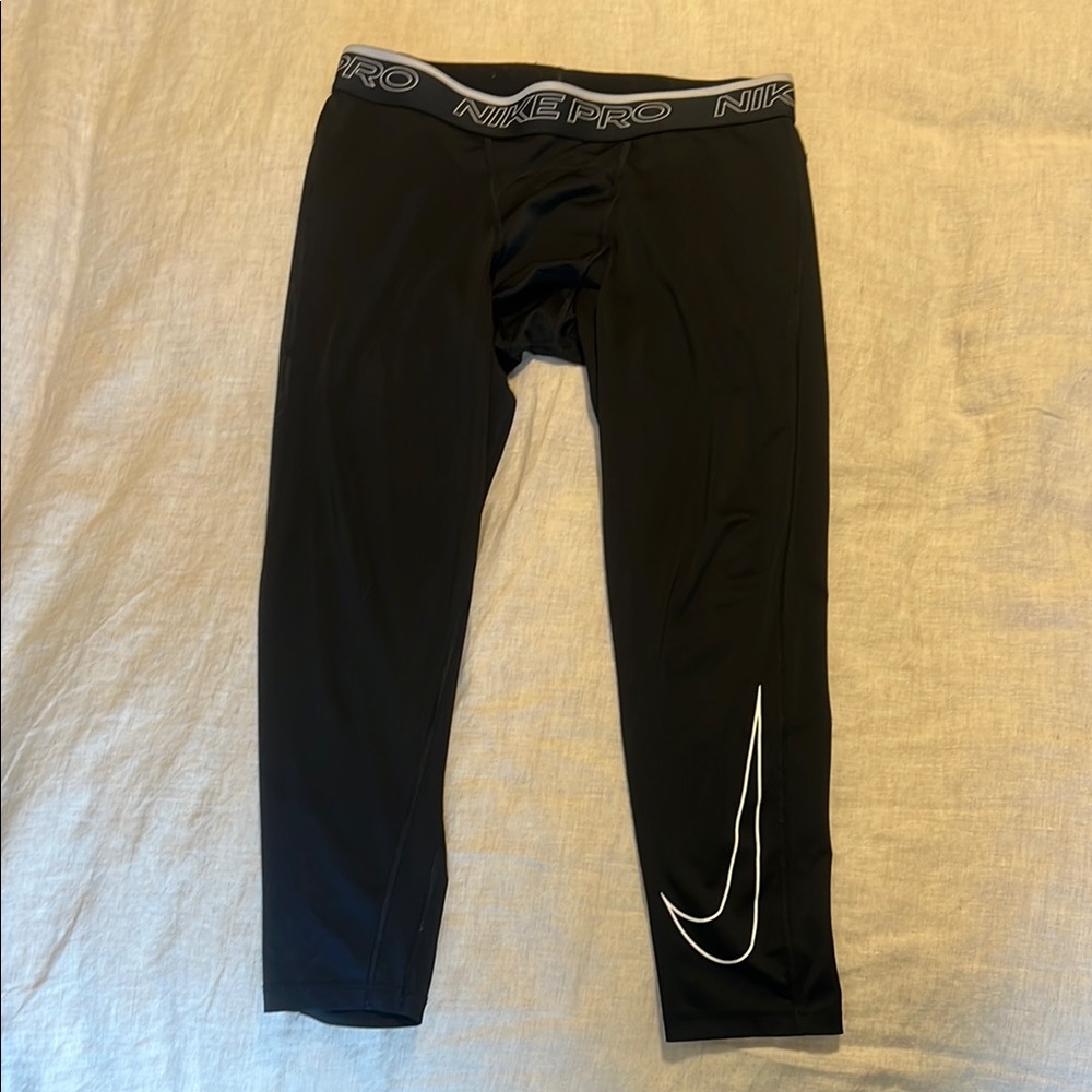 Nike Pro Black Men’s Fitness Tights /Leggings with White Swoosh